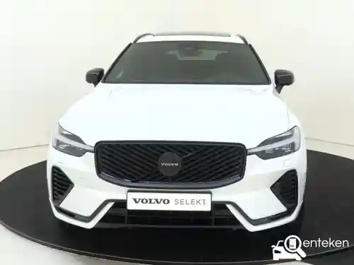 Volvo XC60 Plug-in Hybrid T8 2025