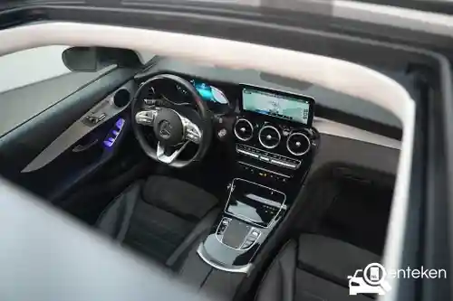 Mercedes-Benz GLC 300 e 2021