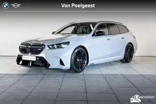 BMW M5 Touring 2025