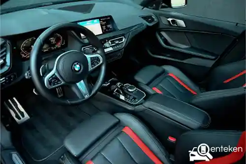 BMW 120i 2022