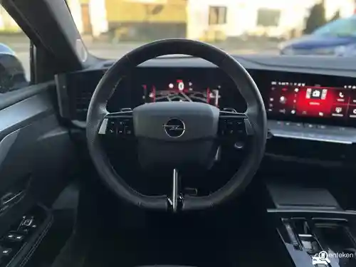 Opel Astra 1.2 Turbo 2024