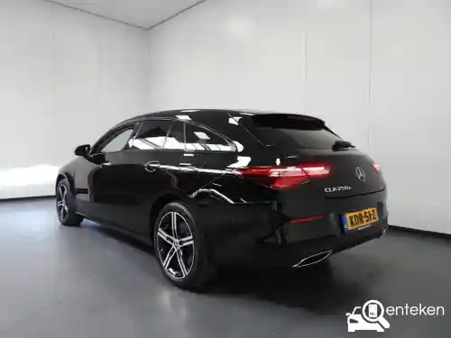 Mercedes-Benz CLA Shooting Brake 250 e 2021