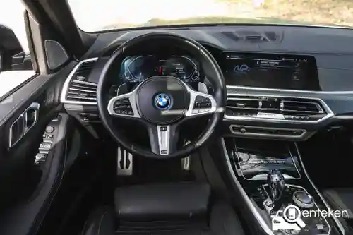 BMW X5 xDrive45e 2022