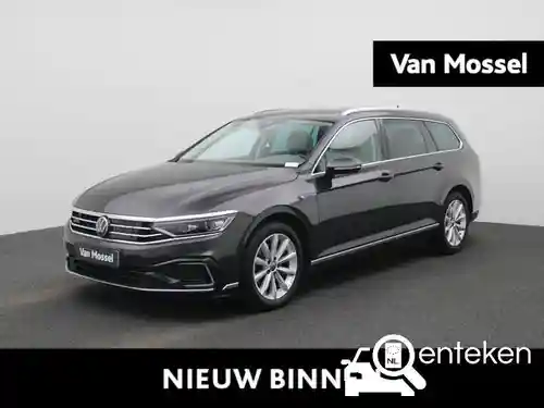 VW Passat Variant GTE 2020