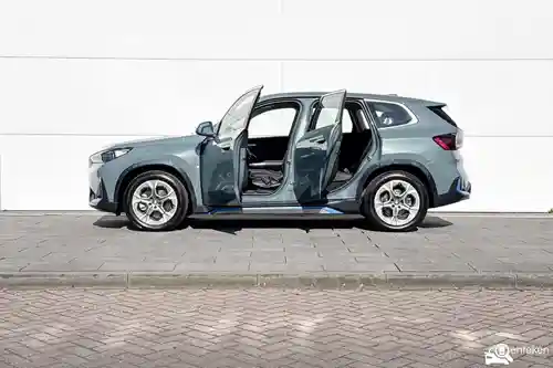 BMW iX1 xDrive30 2023