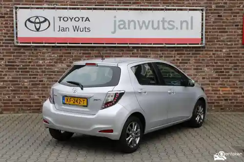 Toyota Yaris 1.0 2014