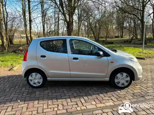 Suzuki Alto 1.0 2012