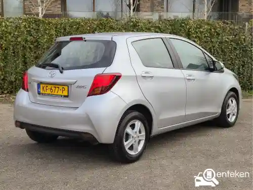 Toyota Yaris 1.0 2016