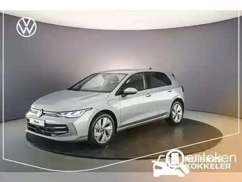 VW Golf 1.5 eHybrid 2026