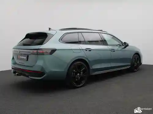 VW Passat Variant 1.5 eHybrid 2025