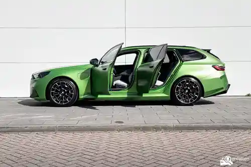 BMW M5 Touring 2025