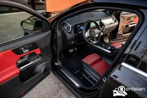 Mercedes-Benz GLA 250 e 2022