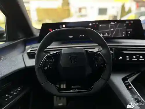 Peugeot 3008 1.2 HYBRID 136 2025