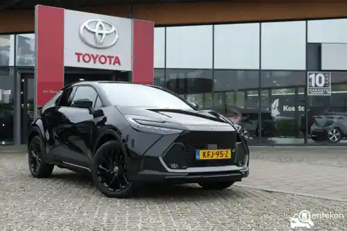 Toyota C-HR 2.0 Plug-In Hybrid 2026