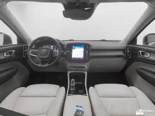 Volvo XC40 Recharge Plug-in Hybrid T4 2022