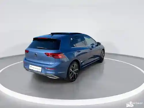 VW Golf 1.5 eTSI 2025