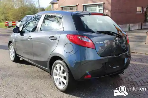 Mazda 2 1.3 2009