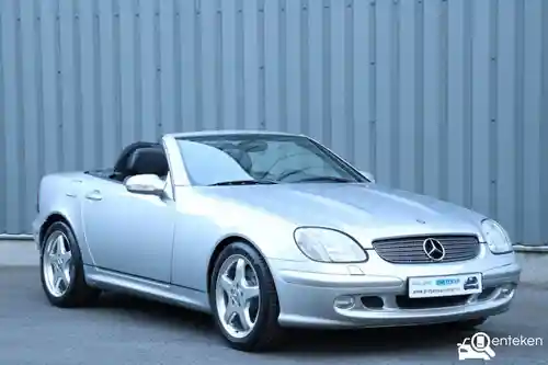 Mercedes-Benz SLK 320 2004
