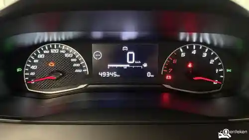 Peugeot 208 1.2 PureTech 75 2022