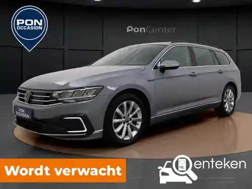 VW Passat Variant 1.5 TSI OPF 2022