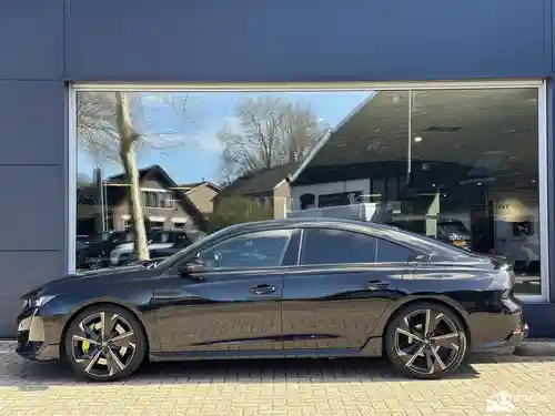 Peugeot 508 PSE HYBRID4 360 2021
