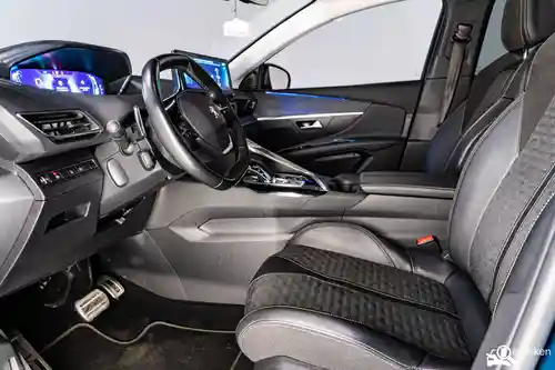 Peugeot 3008 1.6 Plug-In Hybrid 225 2022