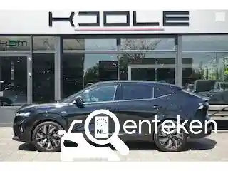 Renault E-Tech Plug-in Hybrid 300 2025