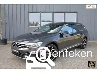 VW Passat Variant GTE 2022