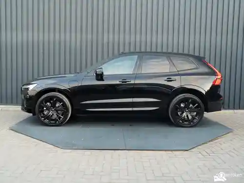 Volvo XC60 Plug-in Hybrid T6 2025