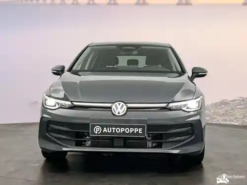 VW Golf 1.5 eHybrid 2026