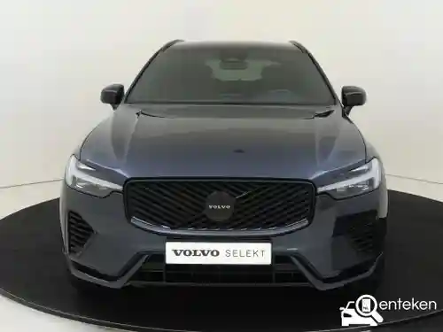 Volvo XC60 Plug-in Hybrid T8 2025