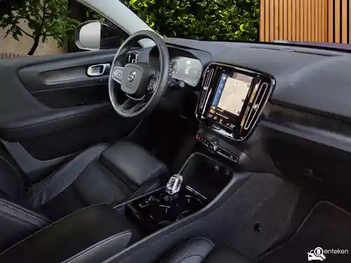 Volvo XC40 Recharge Plug-in Hybrid T4 2022