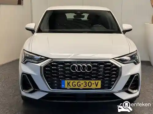 Audi Q3 45 TFSI e 2022