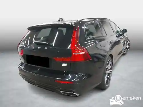 Volvo V60 T6 2022