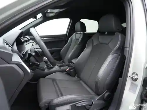 Audi Q3 45 TFSI e 2023