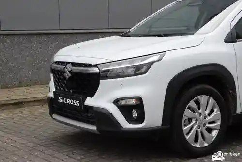 Suzuki S-Cross 1.4 Boosterjet Hybrid 2025