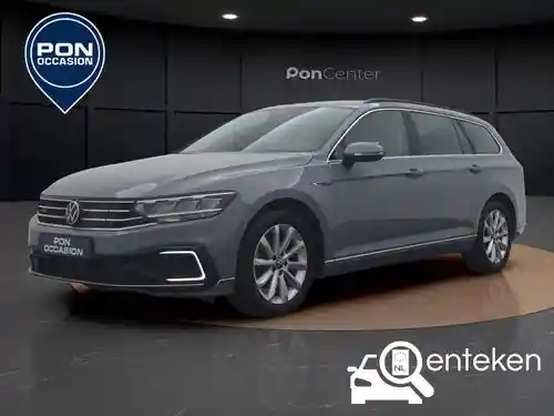 VW Passat Variant 1.5 TSI OPF 2022