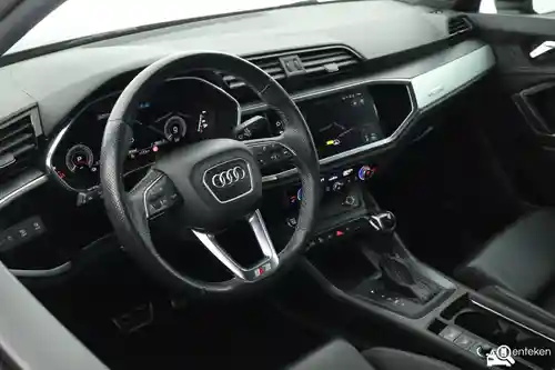 Audi Q3 45 TFSI e 2022