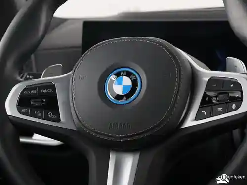 BMW X5 xDrive50e 2025