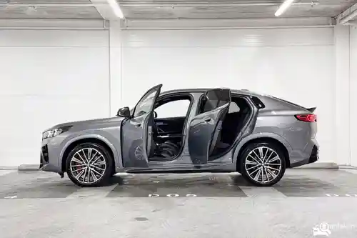 BMW iX2 eDrive20 2026