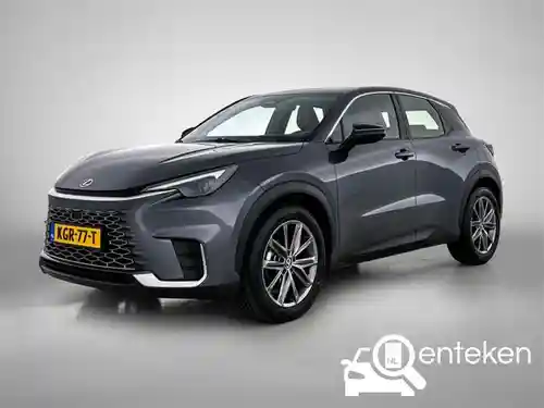 Lexus LBX 2024
