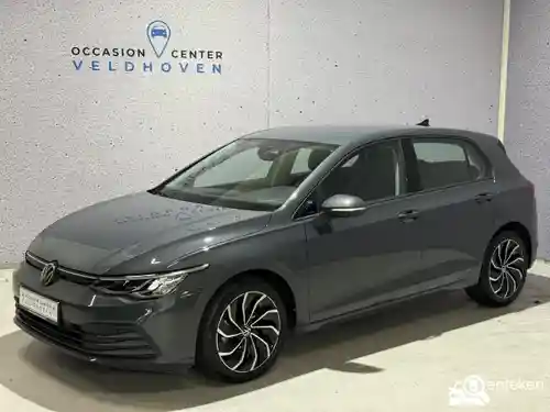 VW Golf 1.5 eTSI 2023
