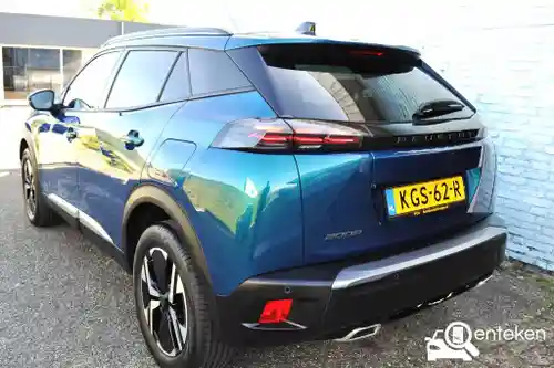 Peugeot 2008 1.2 Hybrid 145 2025