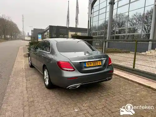 Mercedes-Benz E 220 d 2016