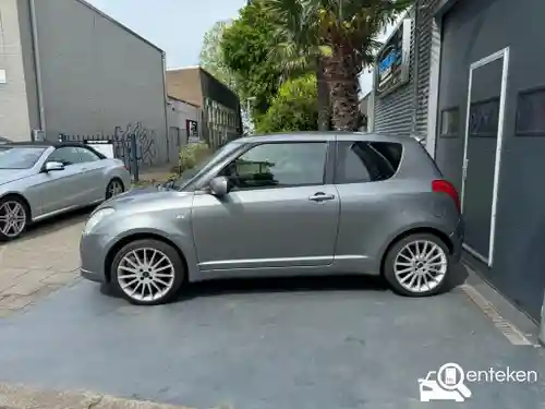 Suzuki Swift 1300 2006
