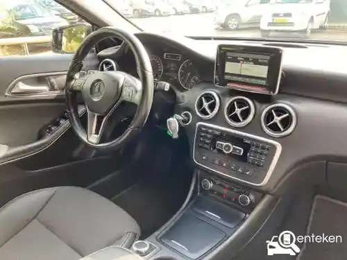 Mercedes-Benz A 180 2014