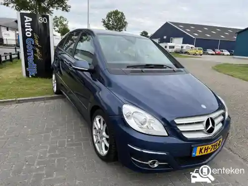 Mercedes-Benz B 180 2010