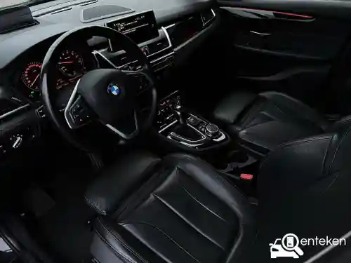 BMW 225xe iPerformance Active Tourer 2016