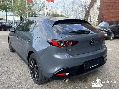 Mazda 3 2.0 e-SKYACTIV-X M Hybrid 2021
