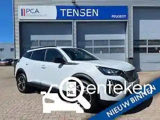 Peugeot 2008 1.2 Hybrid 136 2025